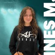 Ines M - vignette professeur de street jazz et de hip hop